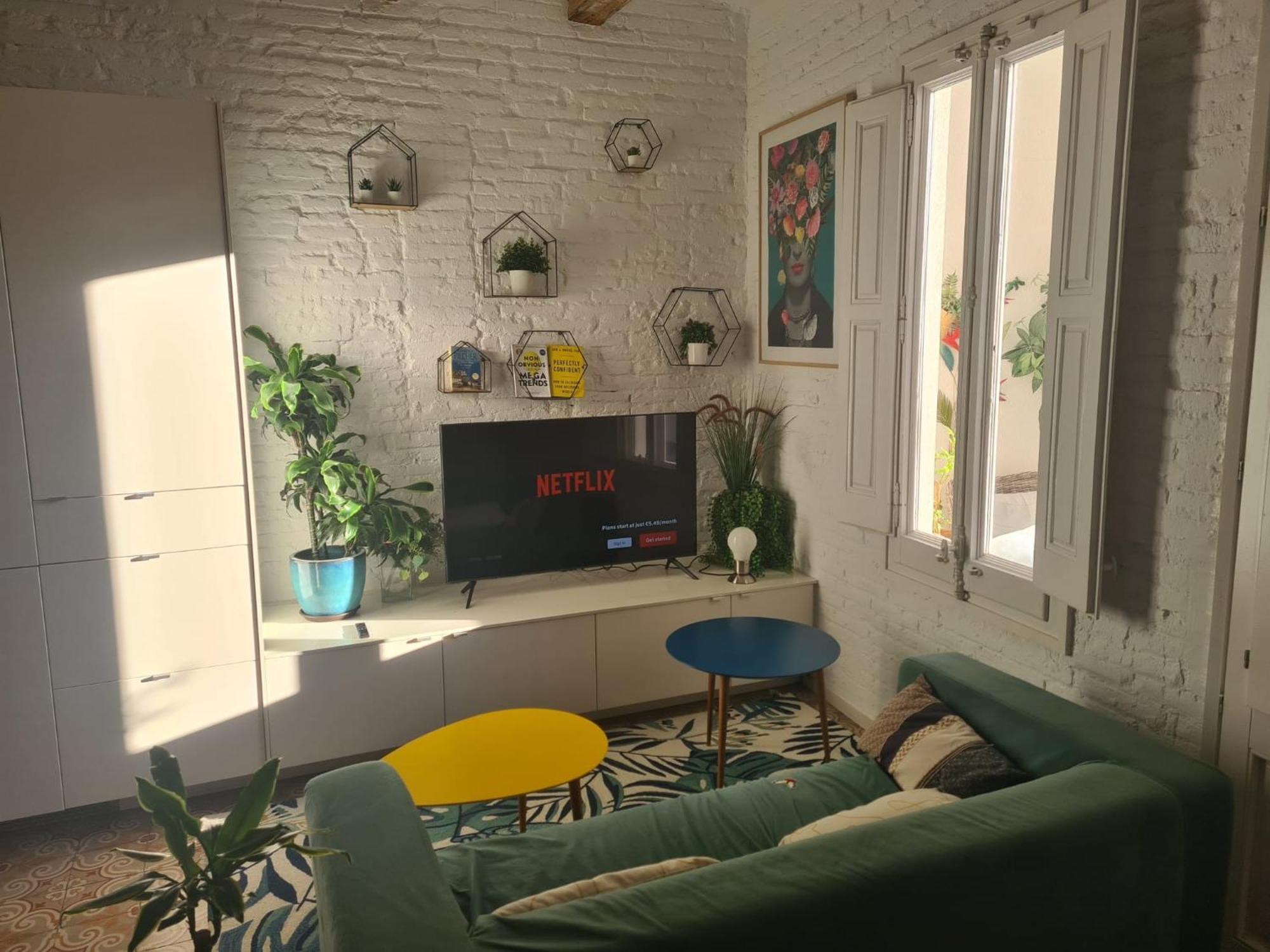 ברצלונה Enchanting 2 Bedroom Flat With Terrace Near Placa Espanya מראה חיצוני תמונה